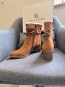 Boots camel 